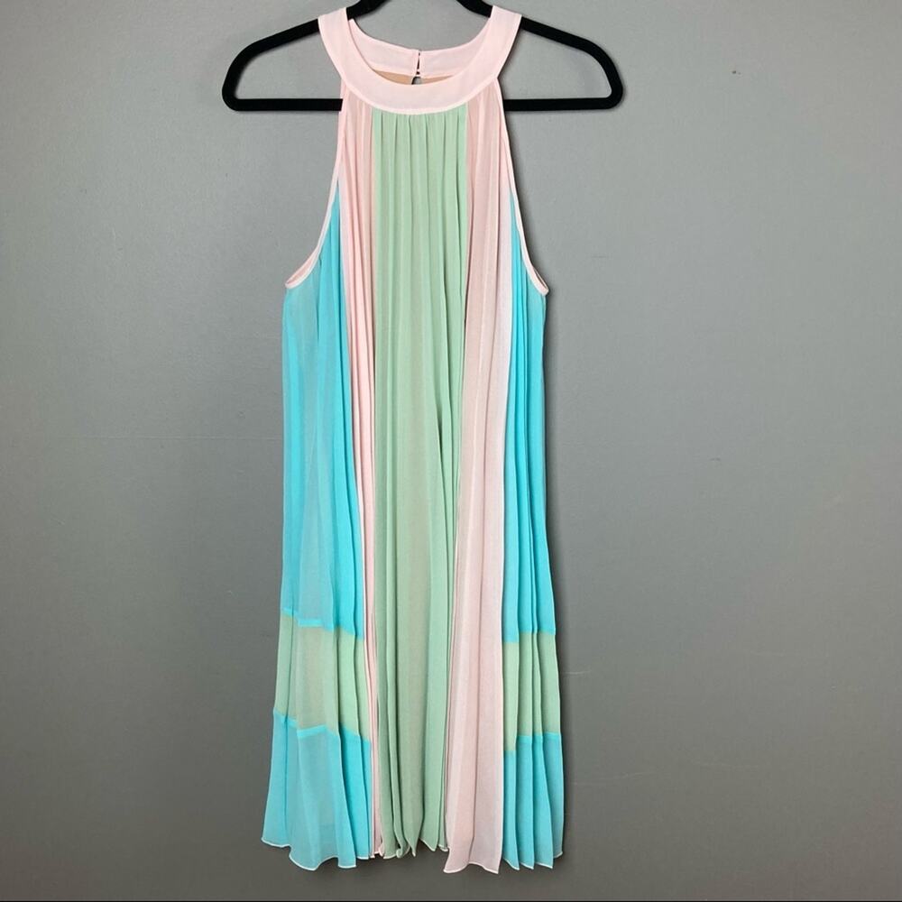 Catherine Malandrino dress medium pastel pleated mod 50s preppy pistachio green